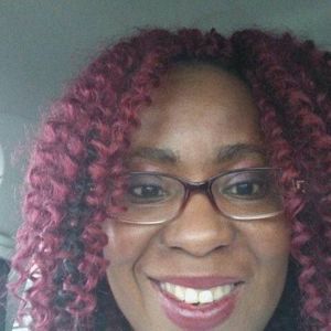 Meet your Posher, Tonya